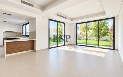 Single Row Corner | Vacant | Luxury 3BR Villa