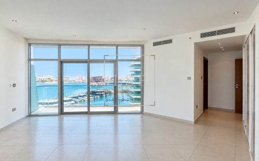 Vacant | Sea and Marina View |1BR+Balcony | Large Layout